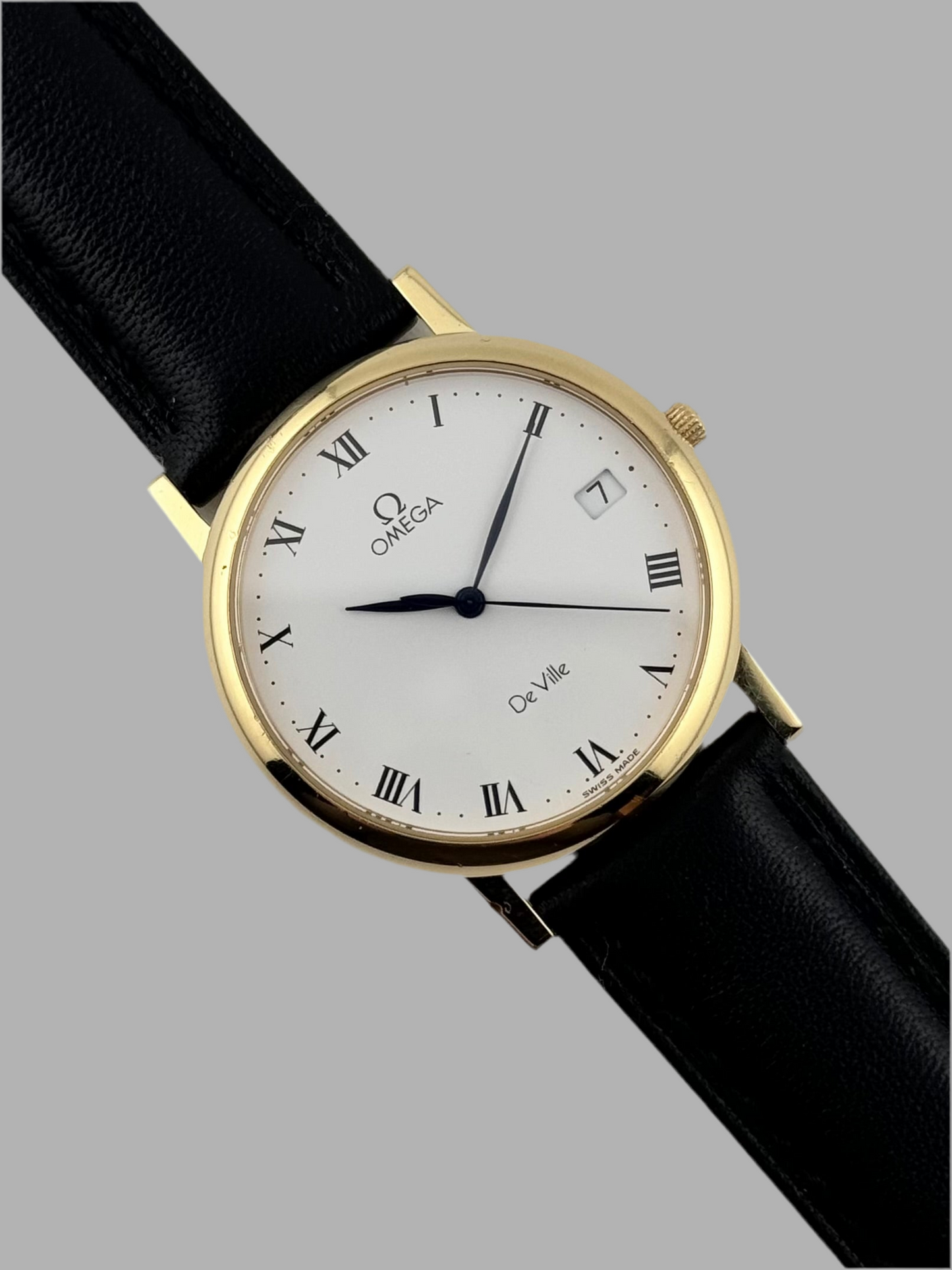 Omega Quartz Date 196.2432 18ct Gold - Box and Papers