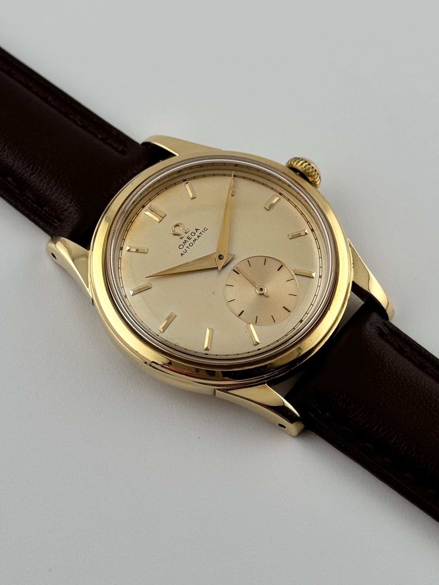 Omega Sub Seconds Automatic Bumper 18ct Yellow Gold