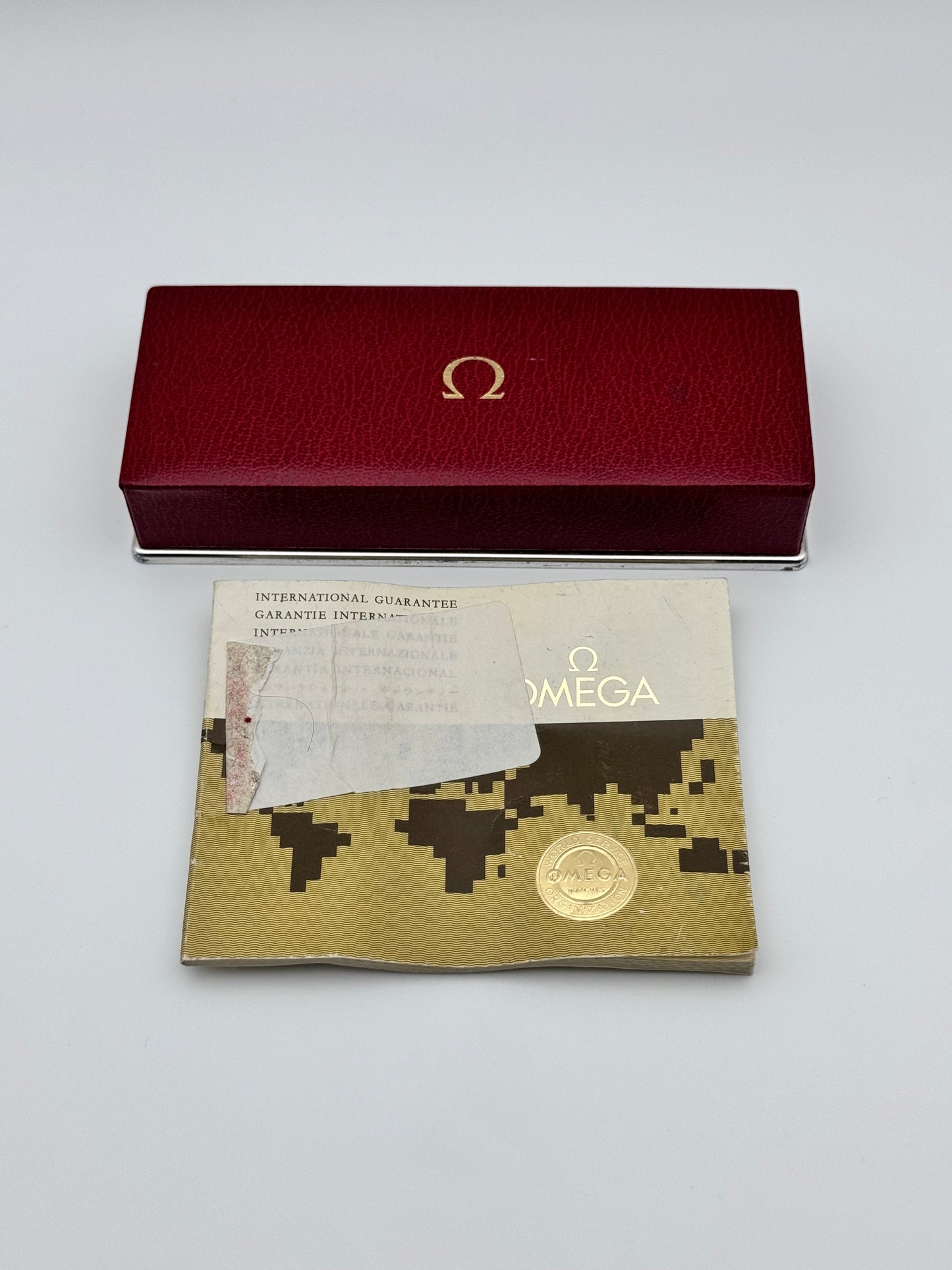 Omega Automatic 14ct Solid Gold - 131.041 - Box and Papers