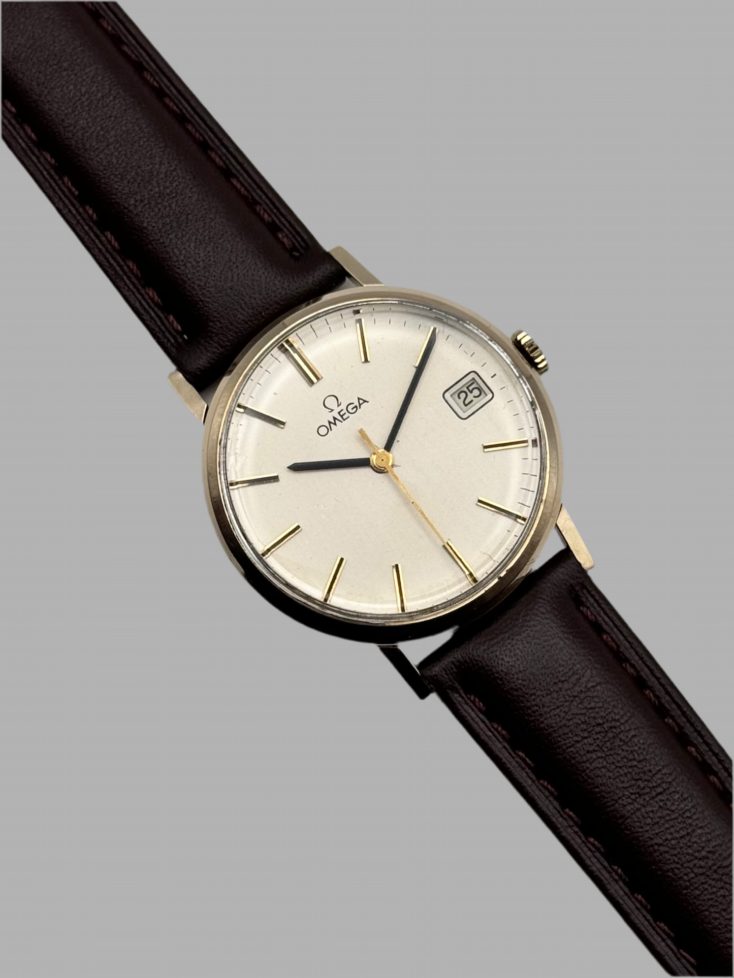 Omega Geneve Manual Wind 9ct Gold 132.5017