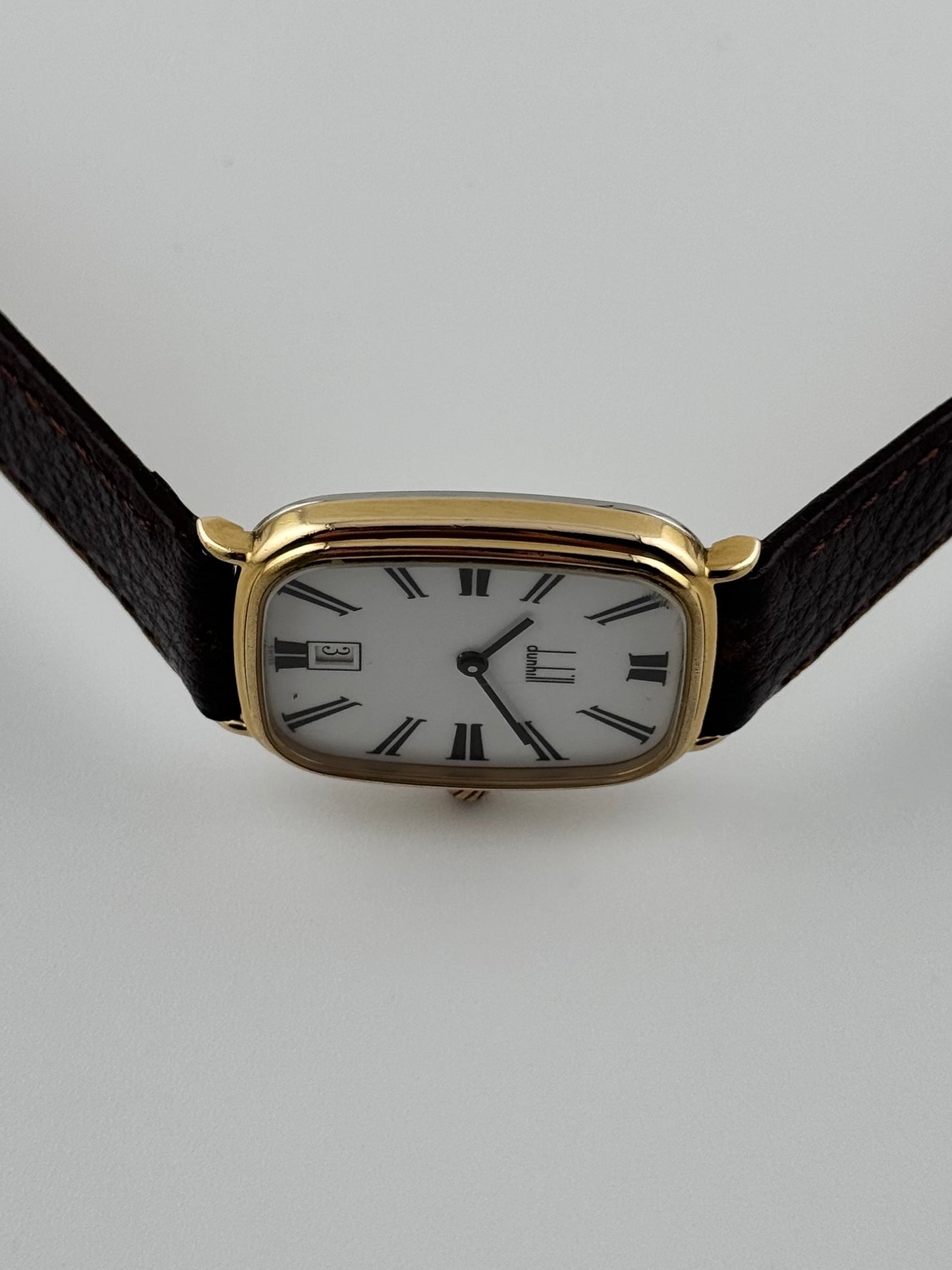 Dunhill Quartz Tank Date Gent’s Dress Watch