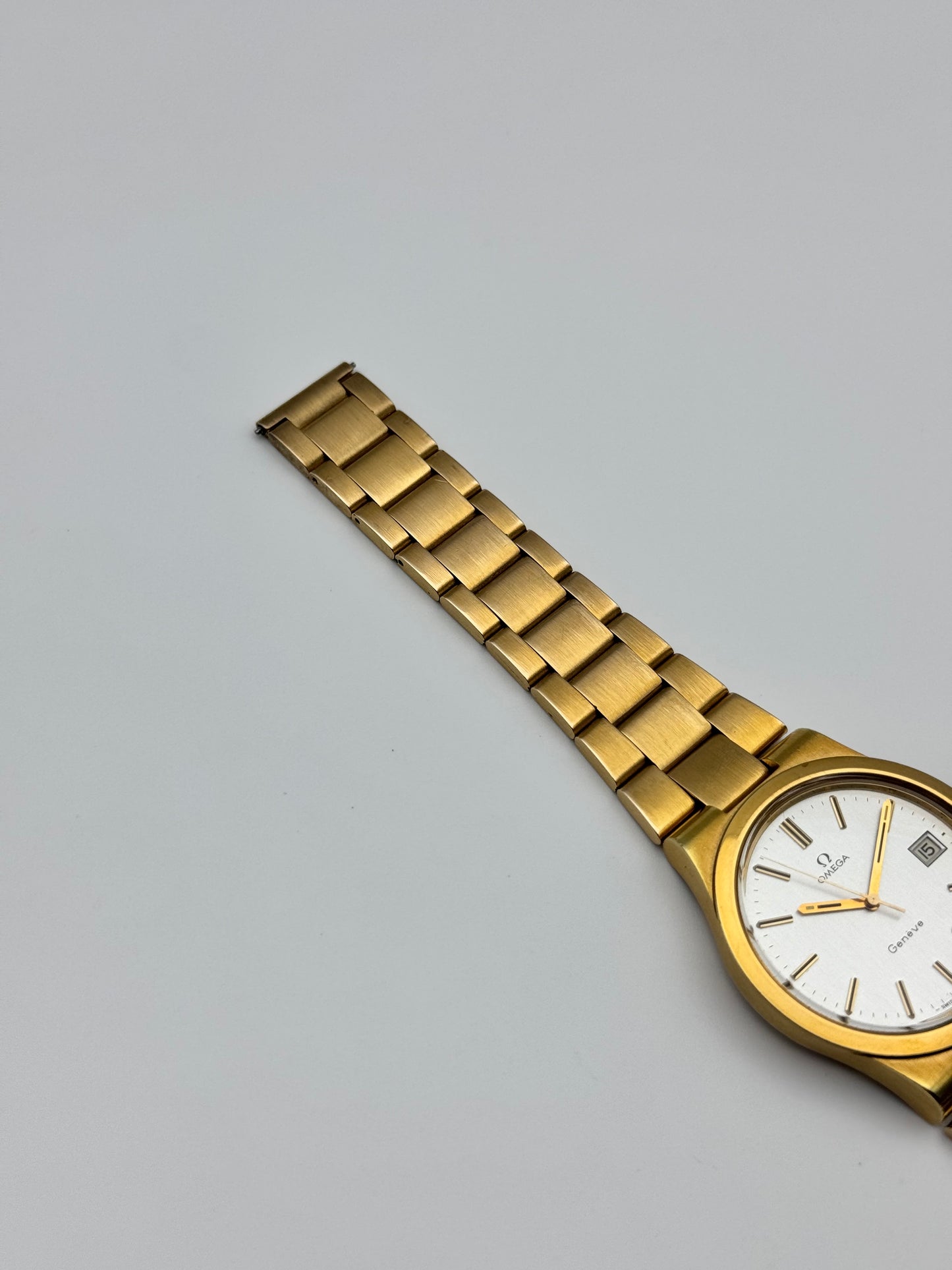 Omega Geneve Manual Wind Date 136.0103