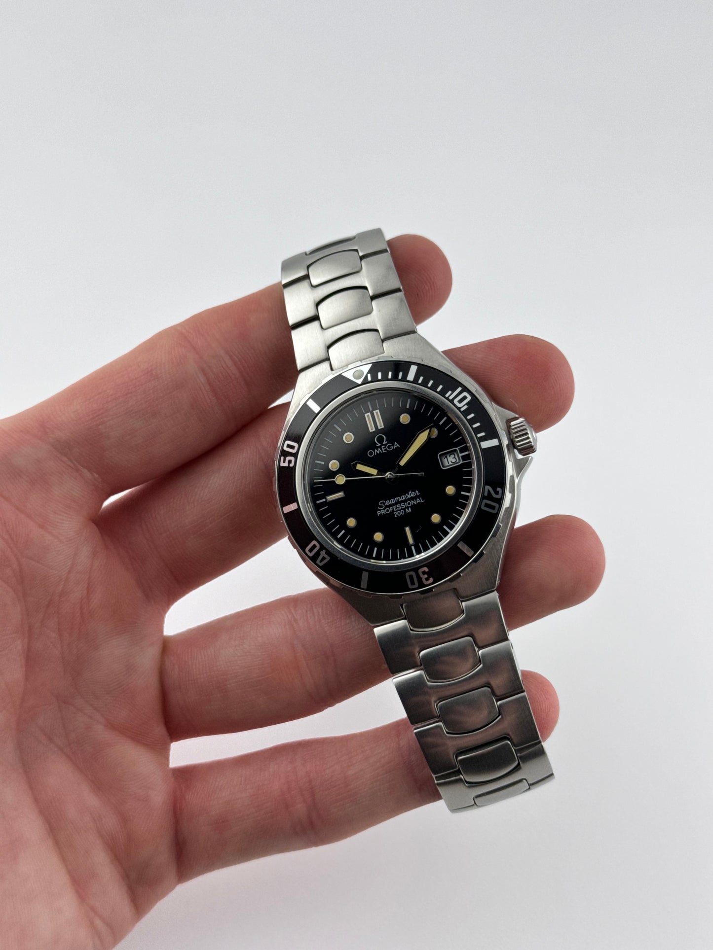 Omega Seamaster 200 Quartz Pre Bond - 396.1061
