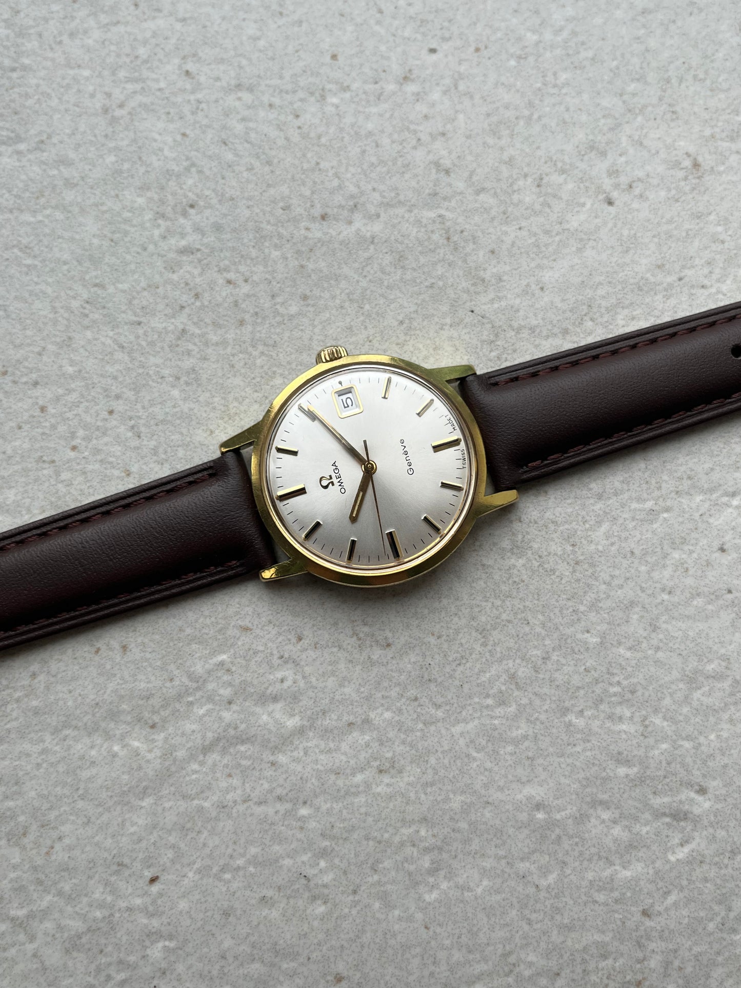 Omega Geneve Manual Wind Date 136.070