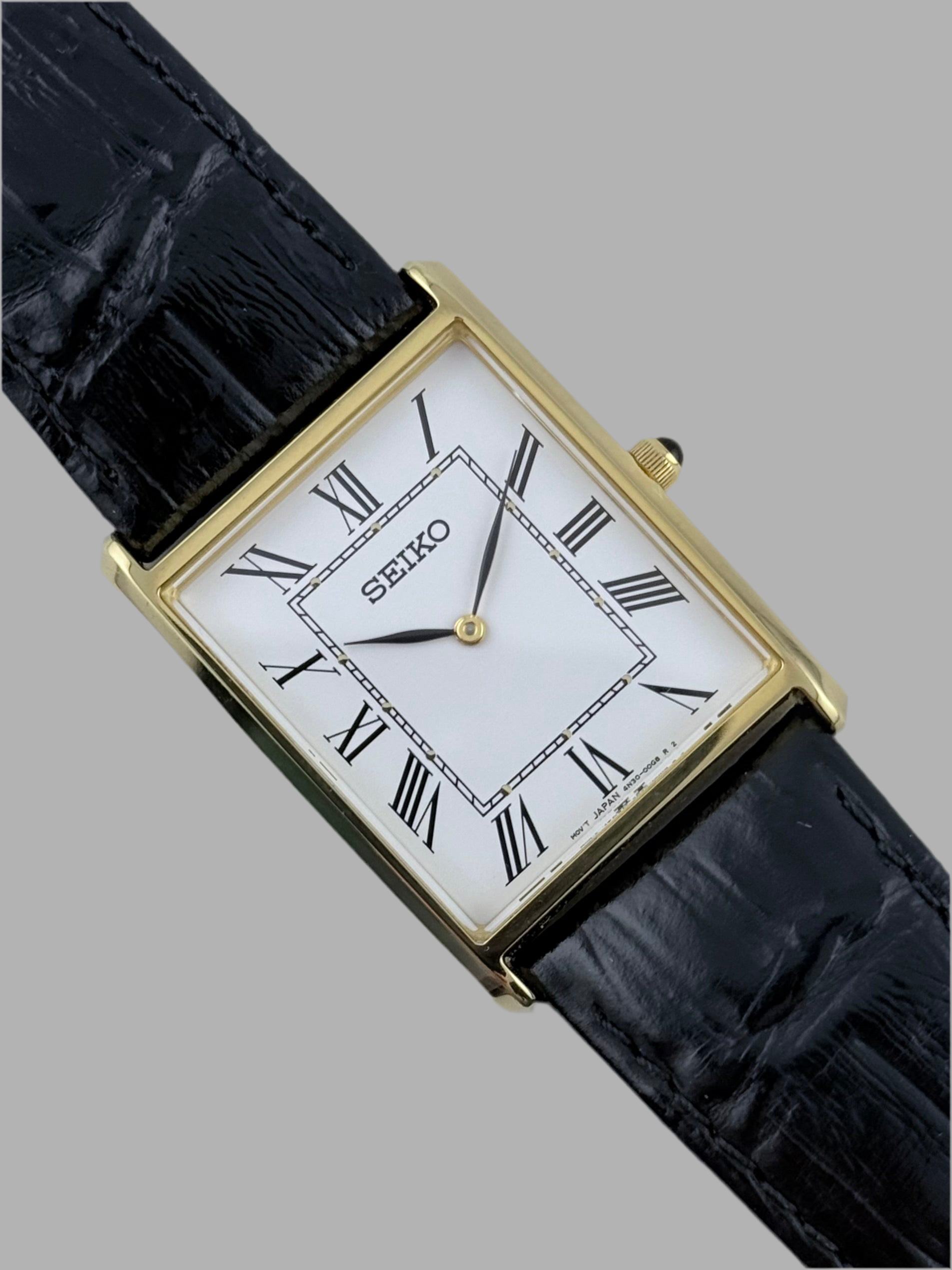 SEIKO タンク型（型番 4N30-0GD0） SEIKO(セイコー) / スクエア