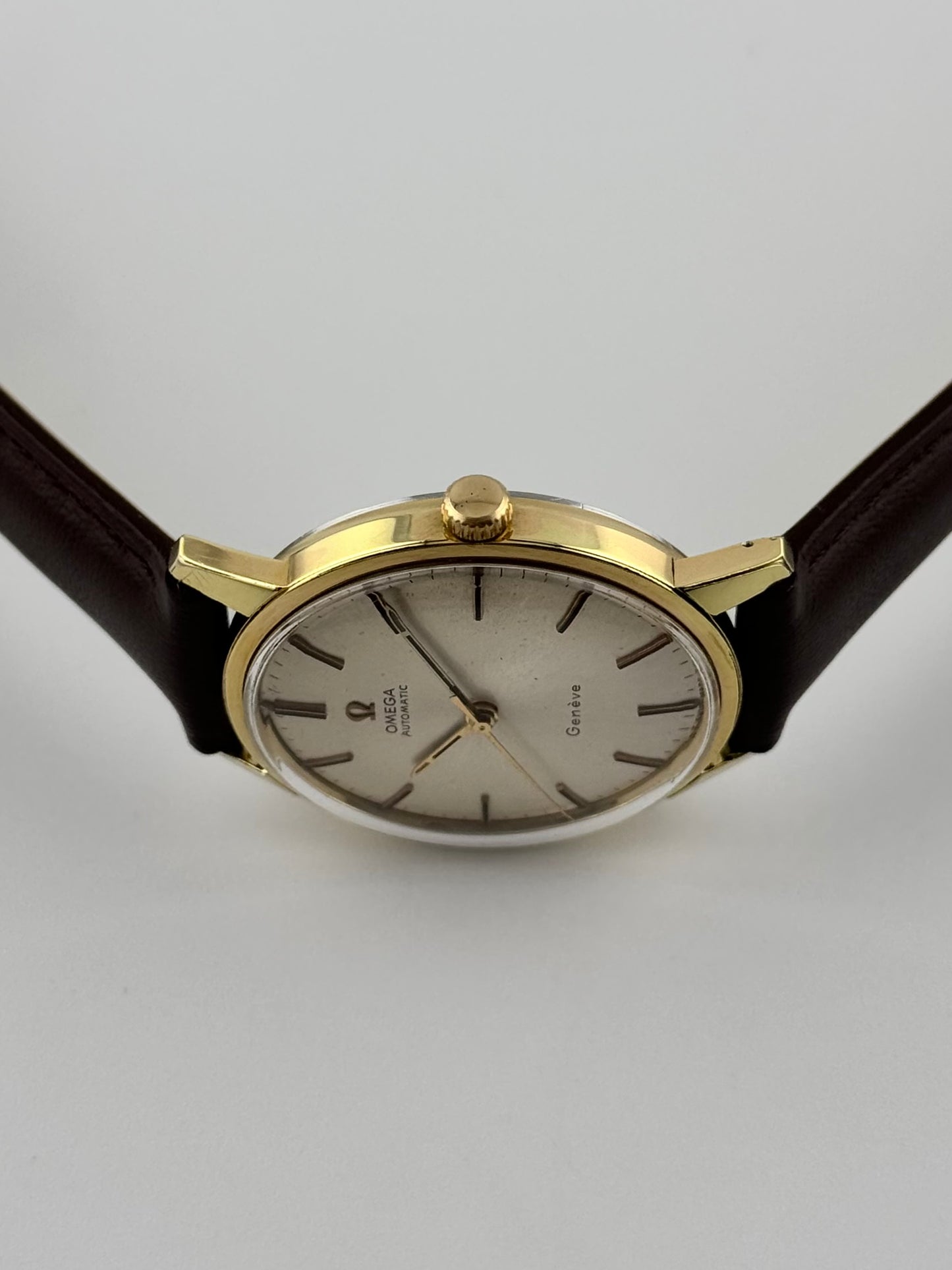 Omega Geneve Automatic 165.037 - Sunburst Dial