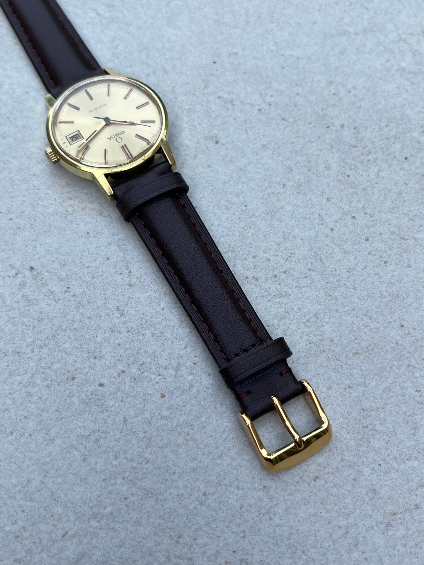 Omega Geneve Manual Date 136.0098