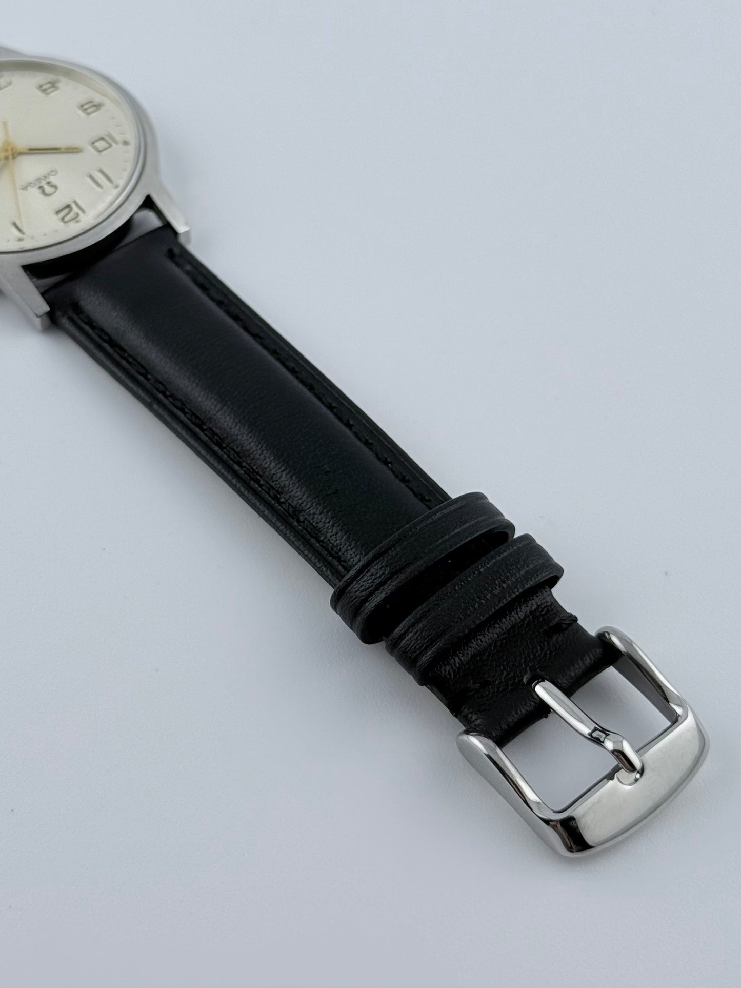 Omega Geneve Manual Wind 135.070 - Rare Arabic Dial