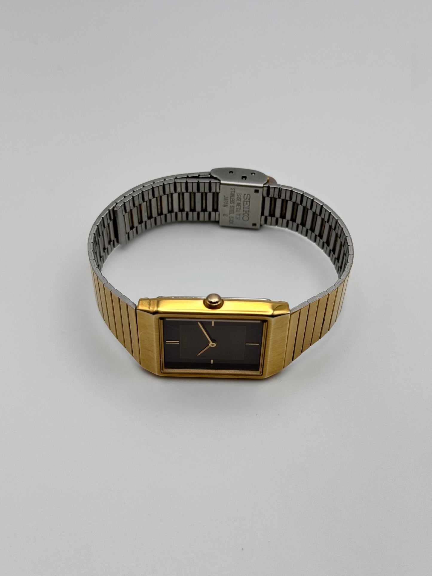 Seiko Tank Quartz 6530-5420