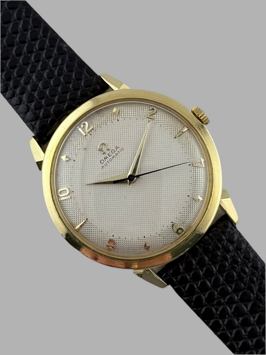 Omega Automatic Bumper - 2710 S.C - 18ct Gold