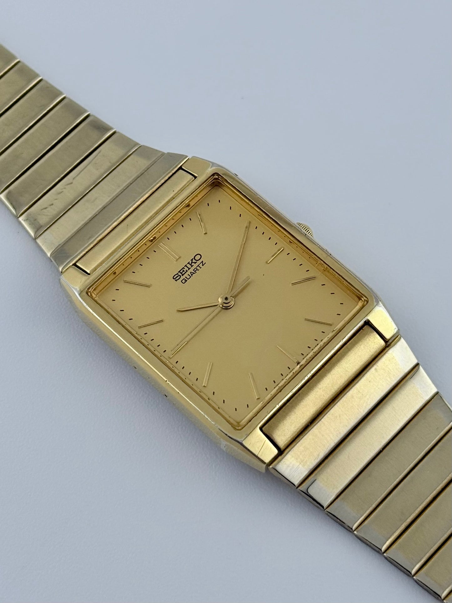 Seiko Tank Quartz 5Y31-5040
