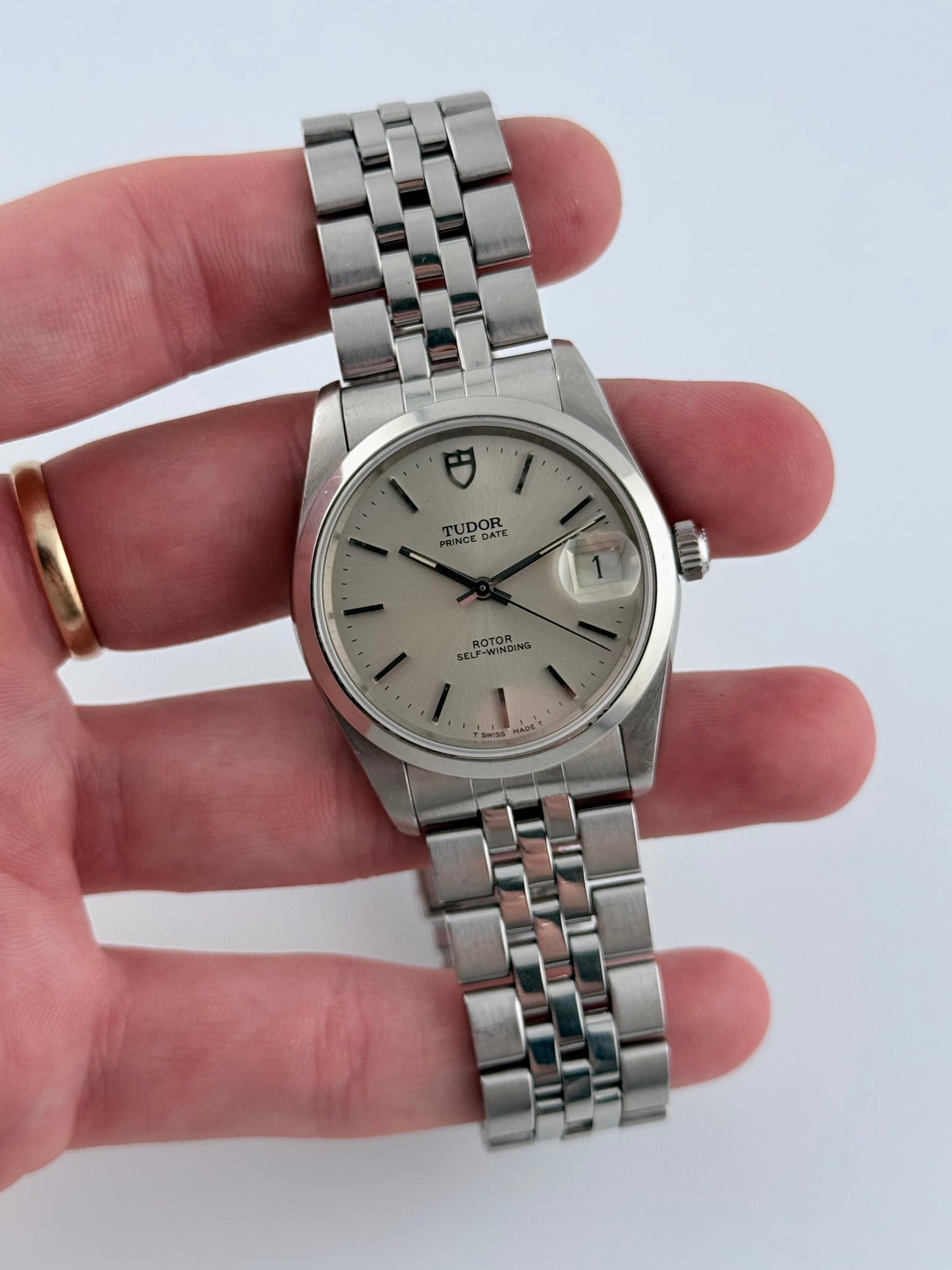 Tudor Prince Date 74000 - Box and Papers