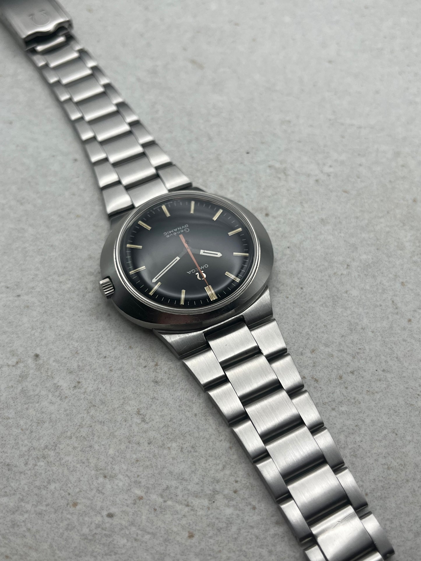 Omega Geneve Dynamic Manual Wind 135.033