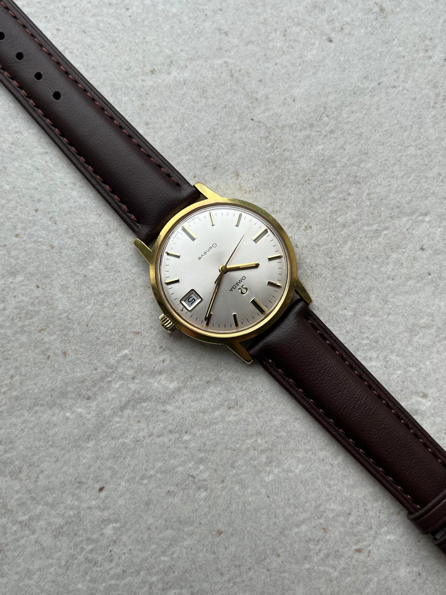 Omega Geneve Manual Wind Date 136.070