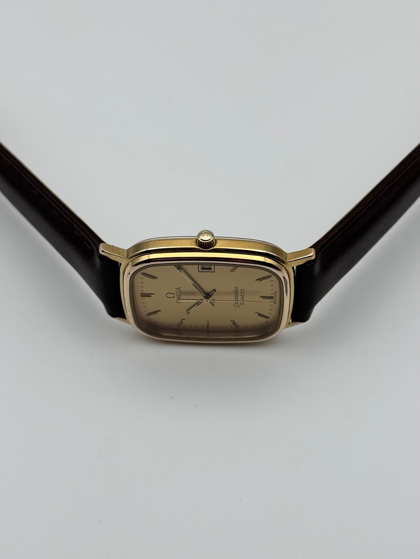 Omega Seamaster Tank Quartz Date 196.0267