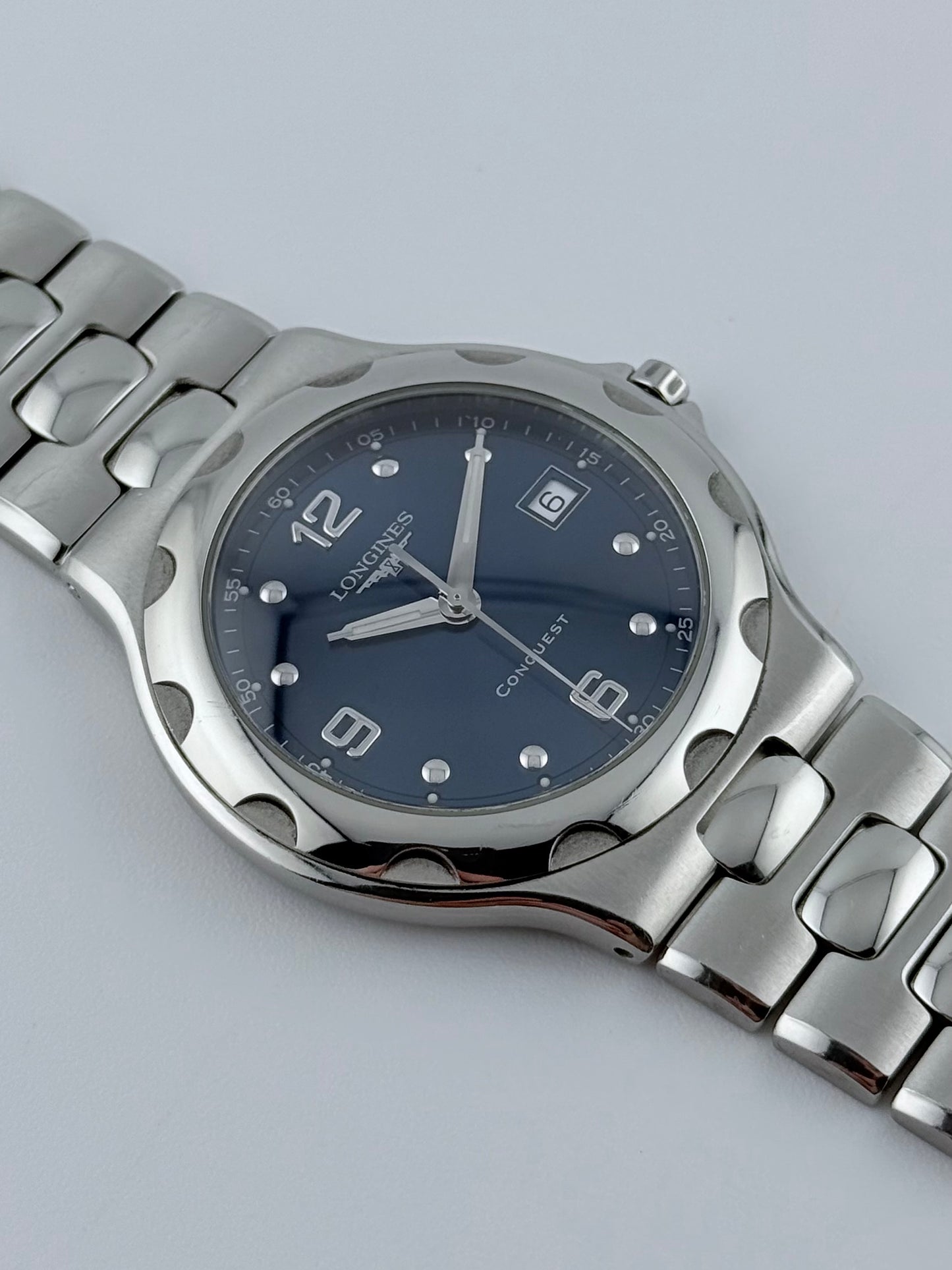 Longines L1.633.4 Conquest Quartz