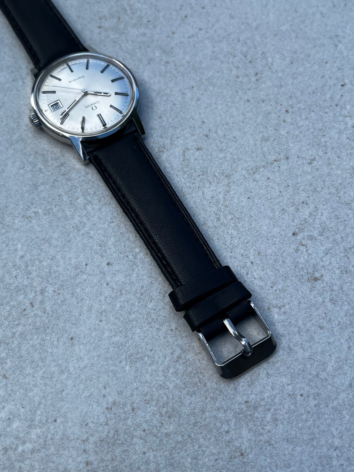 Omega Geneve Manual Wind Date 136.070