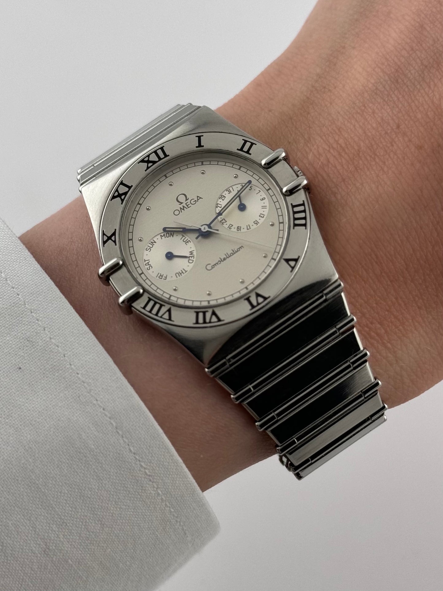 Omega Constellation Quartz Day Date 396.1070