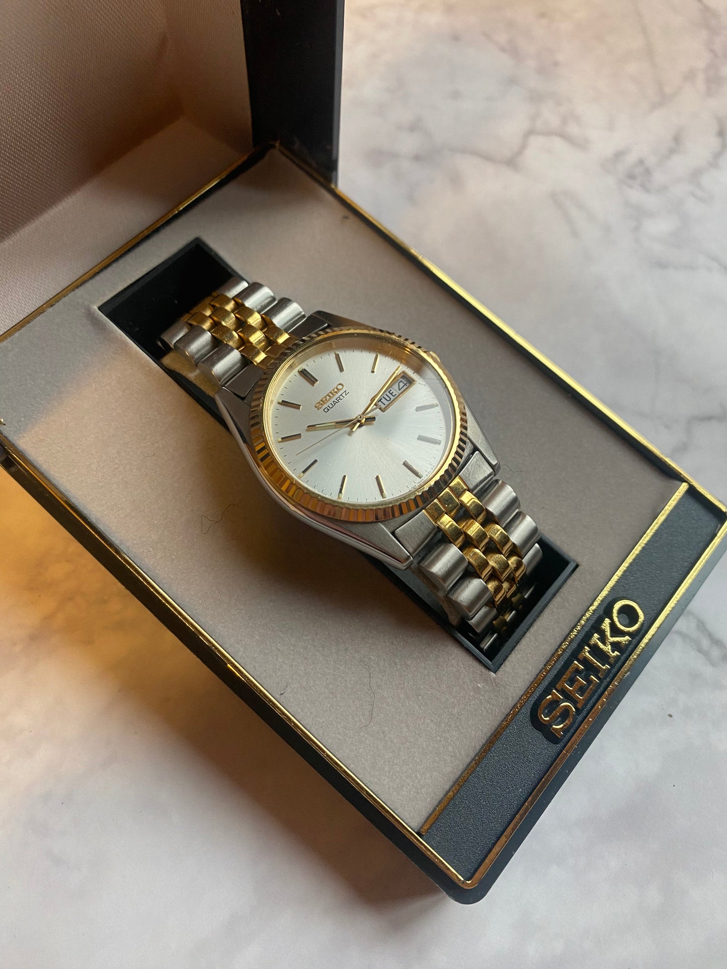 Seiko Quartz “Datejust” 7N43-8110