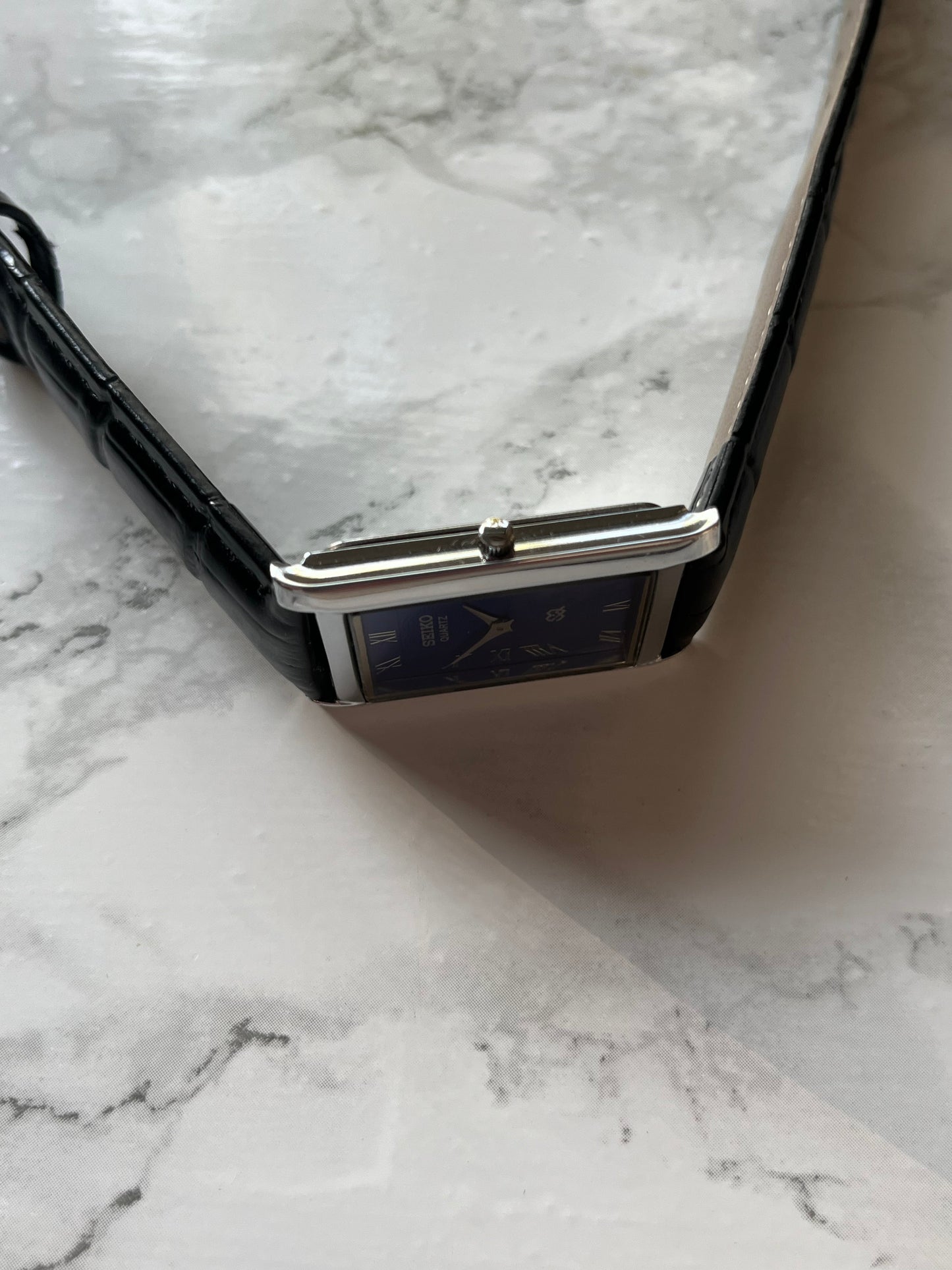 Seiko Tank Quartz SO 325714