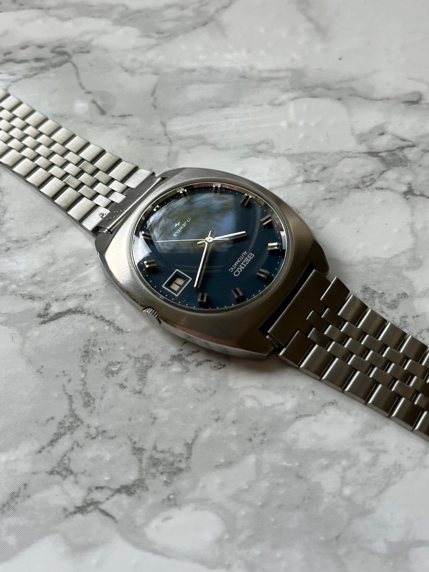 Seiko Automatic 17j 7005-8042
