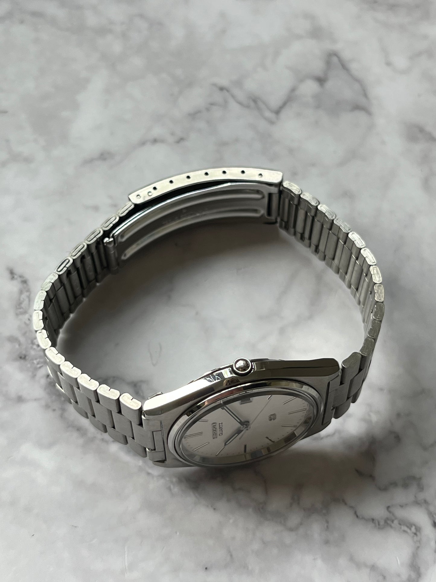 Seiko SQ Quartz 5H22-7A00