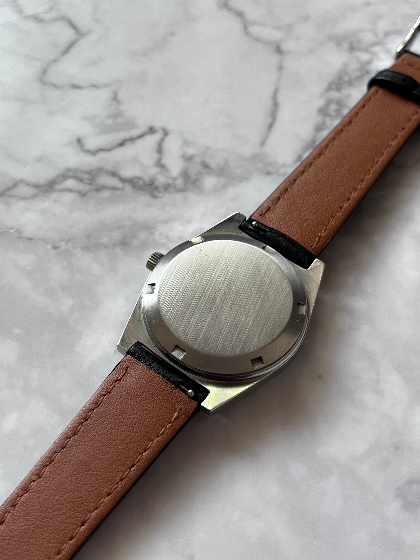 Omega Geneve Automatic Date 166.0120