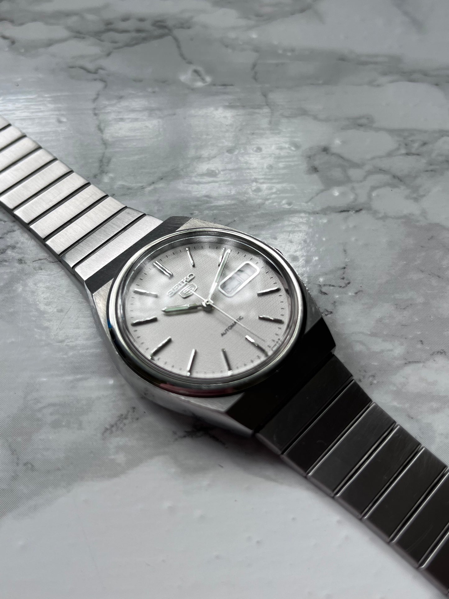 Seiko 5 Automatic Arabic Day-Date
