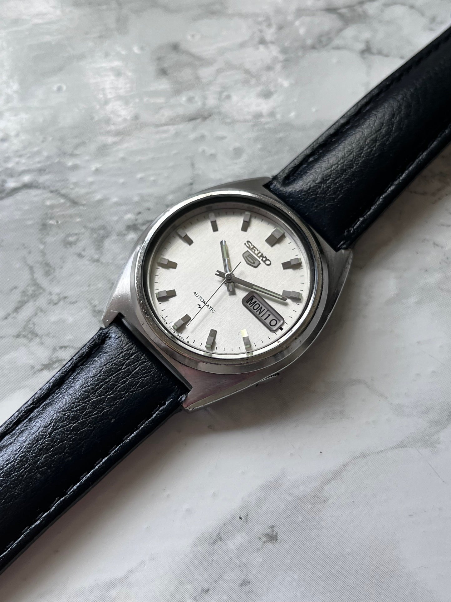 Seiko 5 Automatic 7009-8330