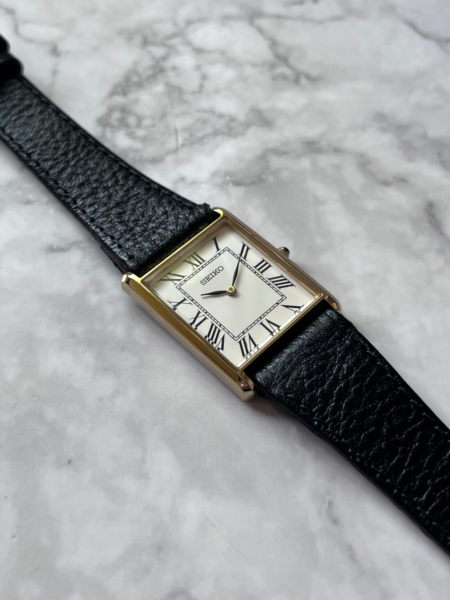 Seiko Tank Quartz 7N00-0AZ0