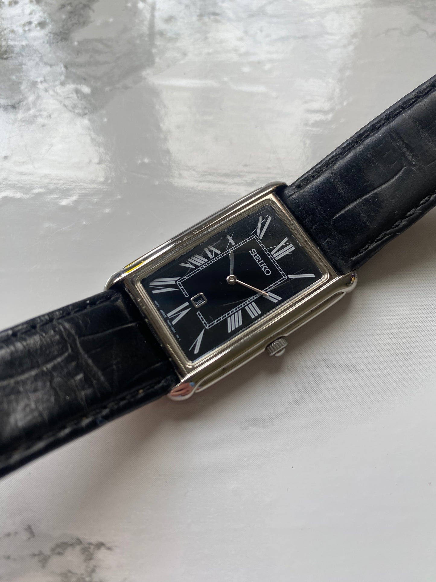 Seiko Tank Quartz 7N89-0AD0