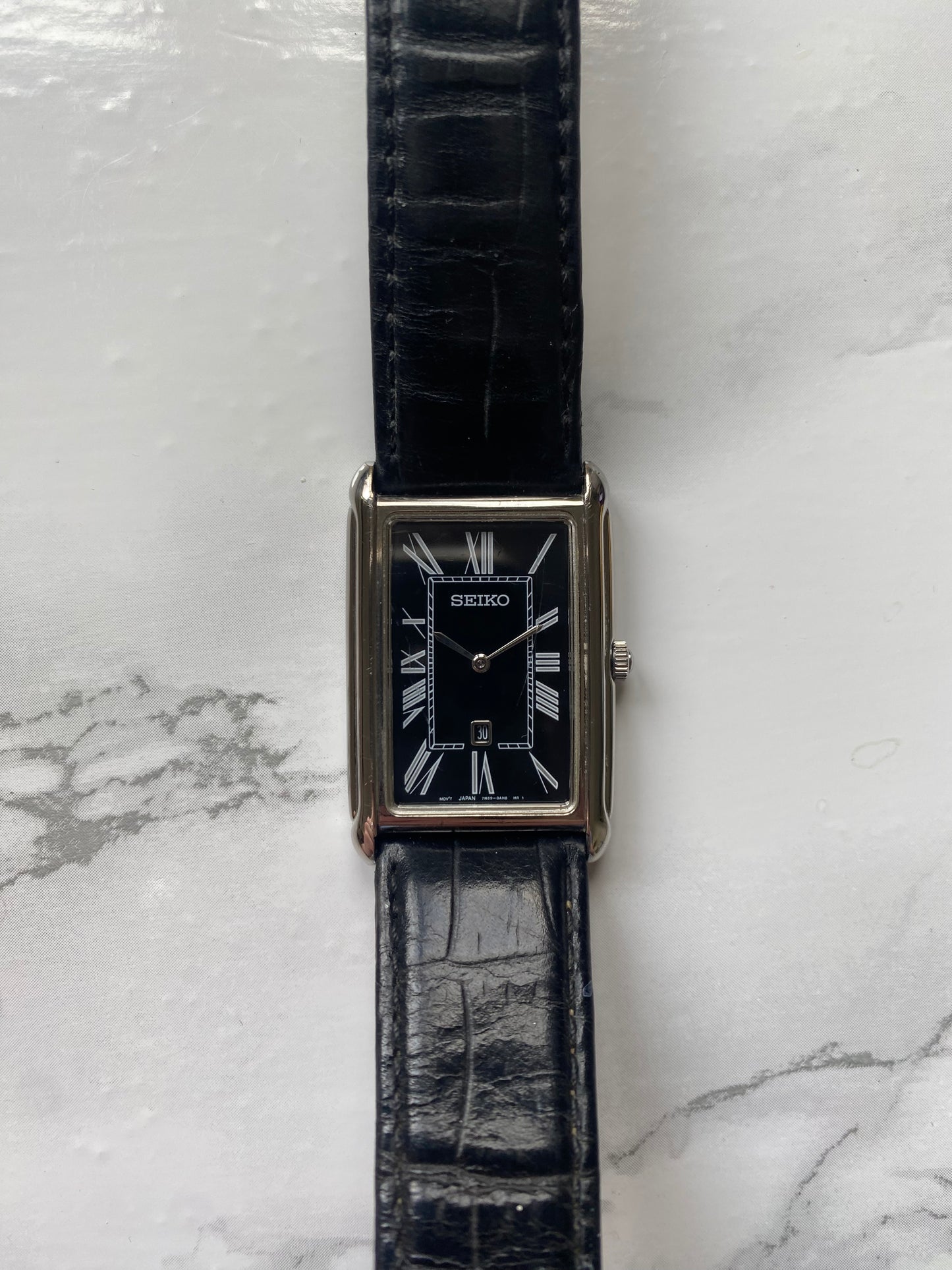 Seiko Tank Quartz 7N89-0AD0