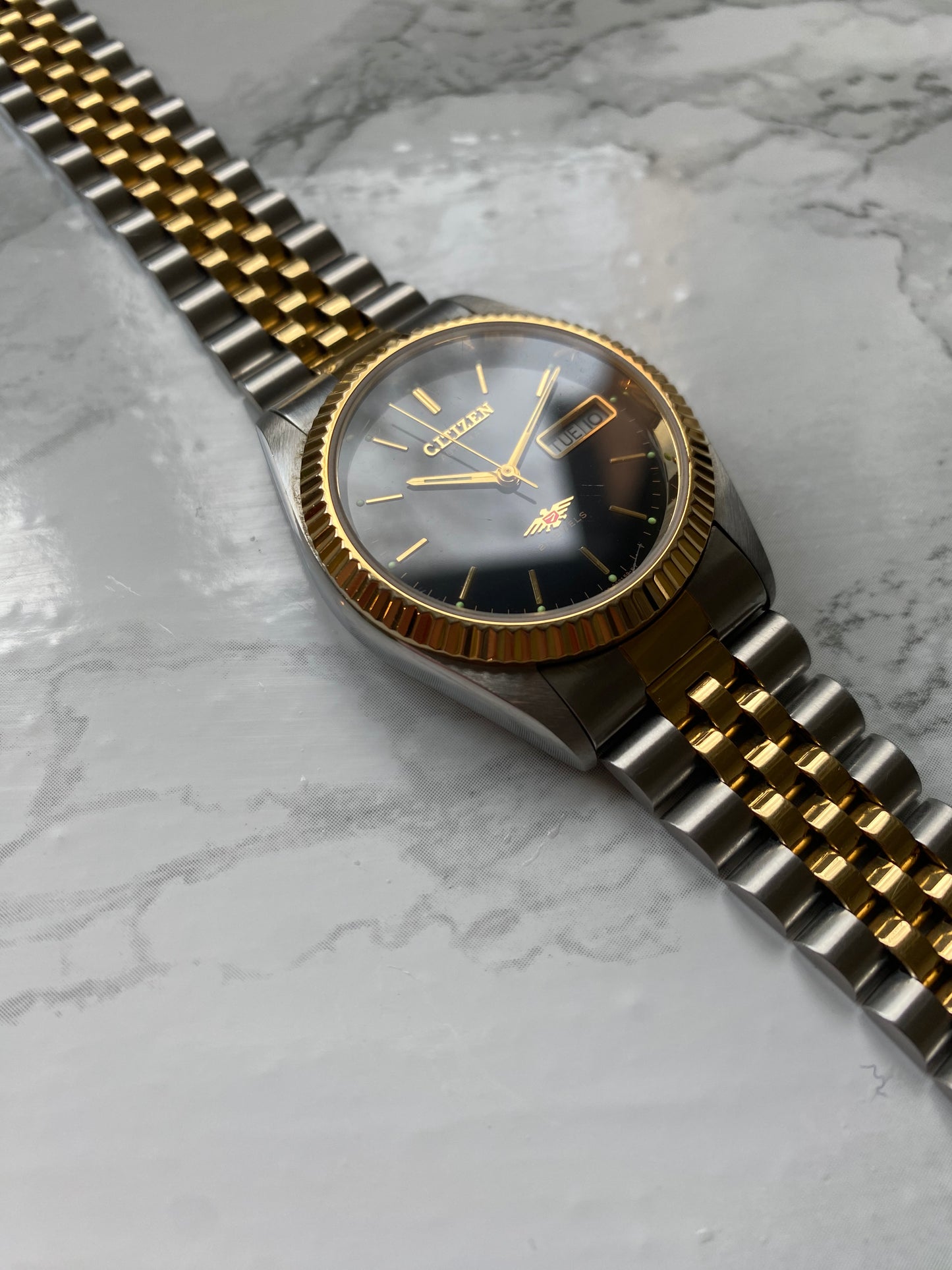 Citizen Eagle 7 Day-Date 4-R02106