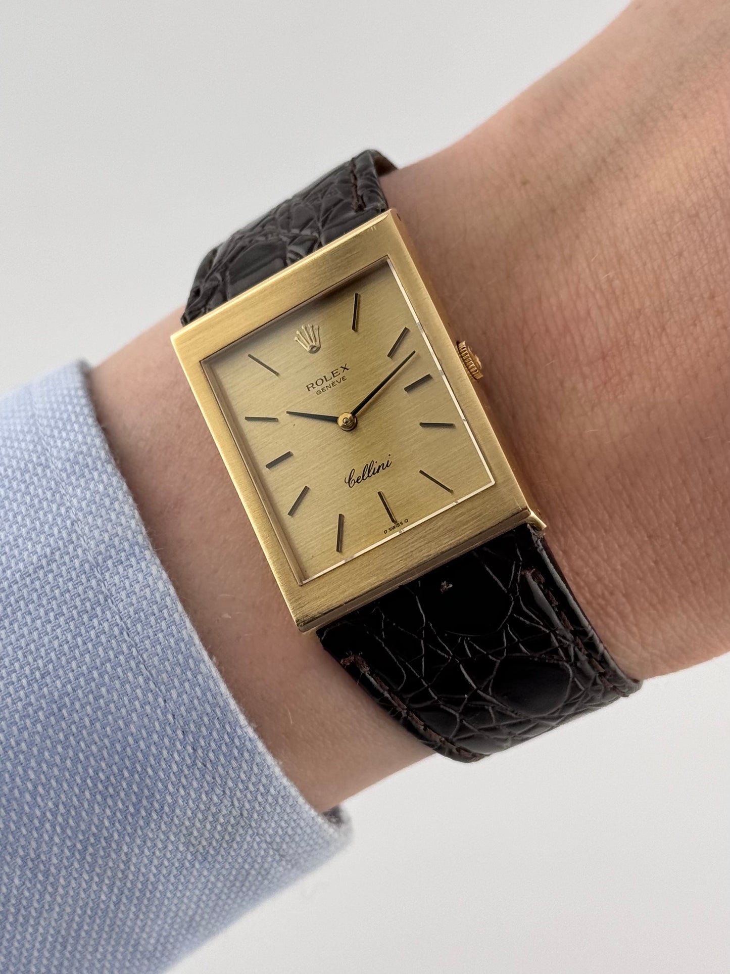 Rolex Geneve Cellini Tank Manual Wind - 18ct Gold - 4014