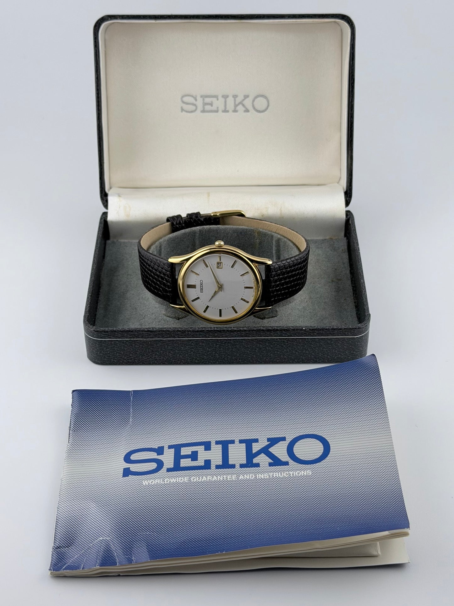 Seiko Tank Quartz 7N39-8020