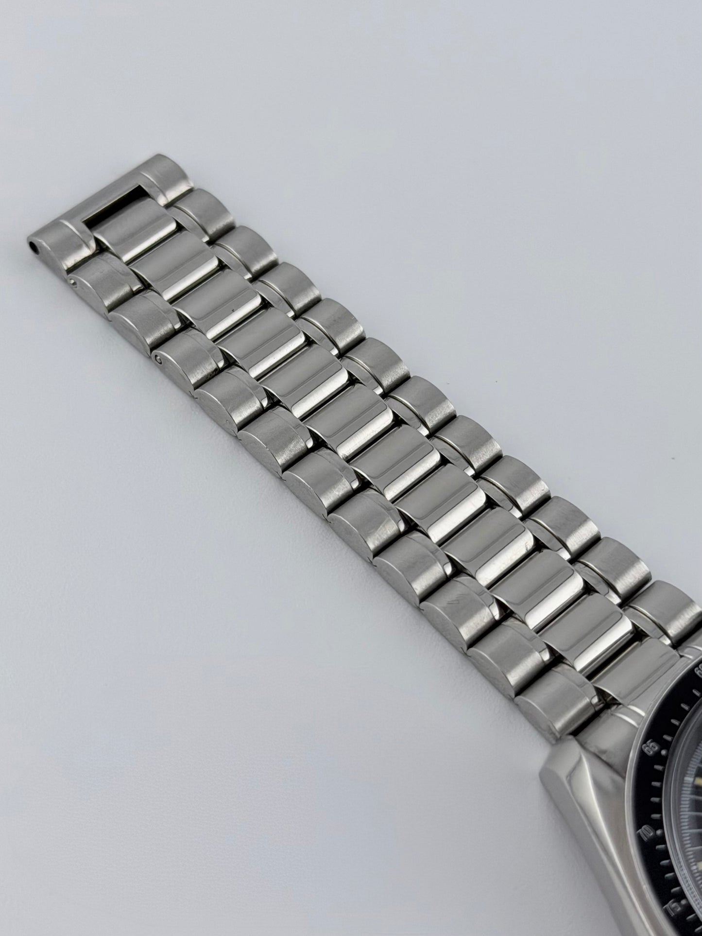 Omega Speedmaster Automatic Chronograph Reduced - 175.0032.1