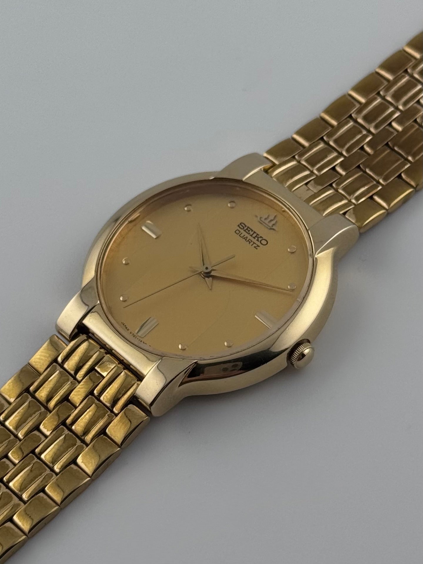 Seiko Quartz Galaxy - V701-6J20