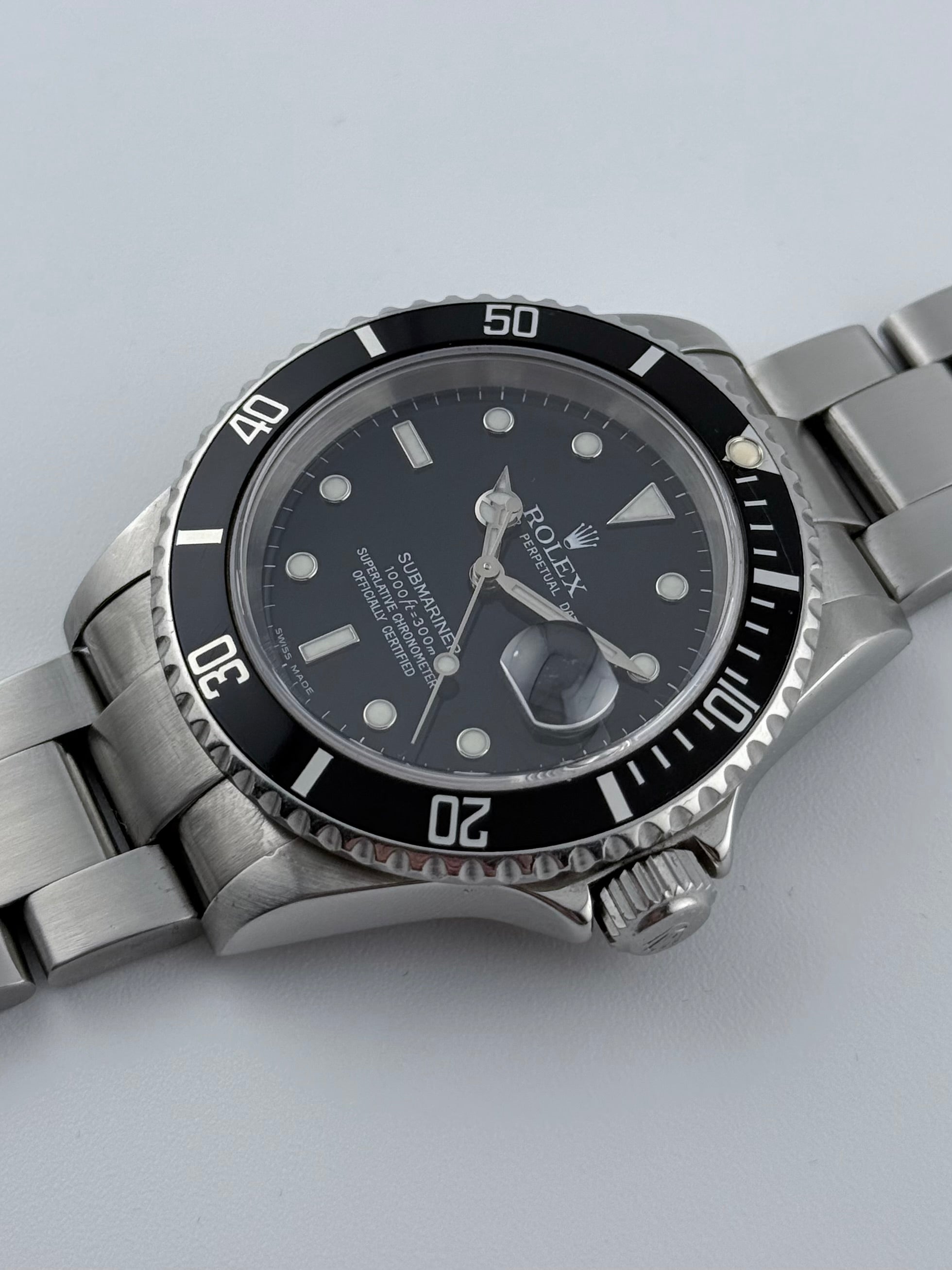 趣味・スポーツ・実用 OYSTER PERPETUAL SUBMARINER The Traditionalist: Hands-On With the Rolex Oyster Perpetual