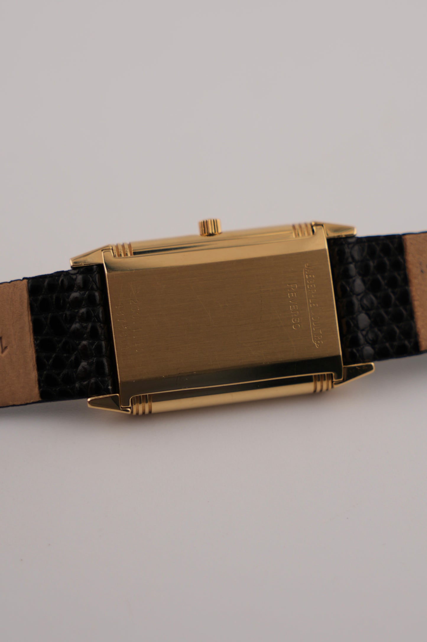 Jaeger-LeCoultre Reverso Quartz 250.1.11 - 18k - Cream Arabic Dial - Box and Papers