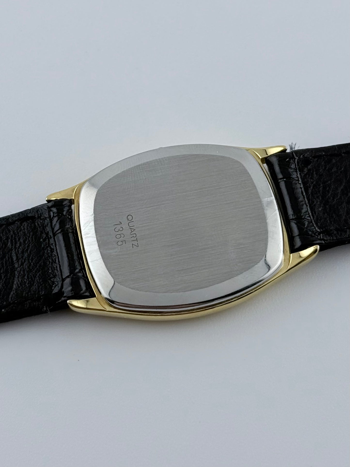 Omega DeVille Tonneau Quartz - 191.0100