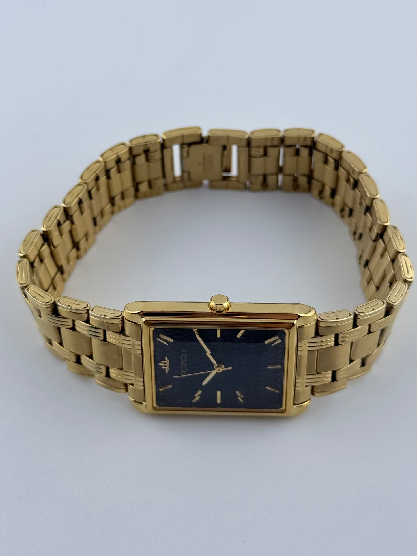 Seiko Tank Quartz - V701-5D00 - Rare Faceted Crystal