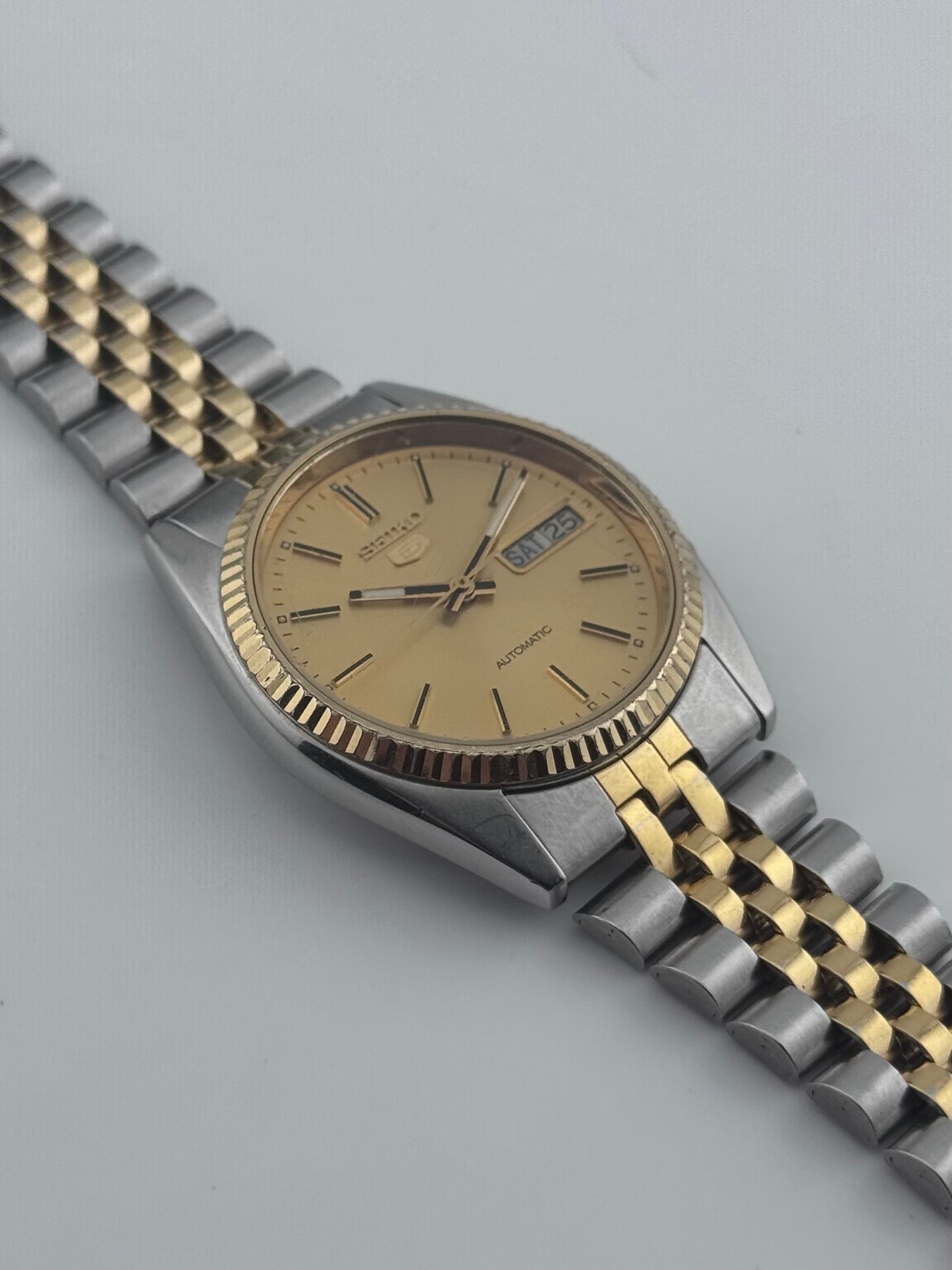 Seiko 5 Automatic Day-Date 7009-3110