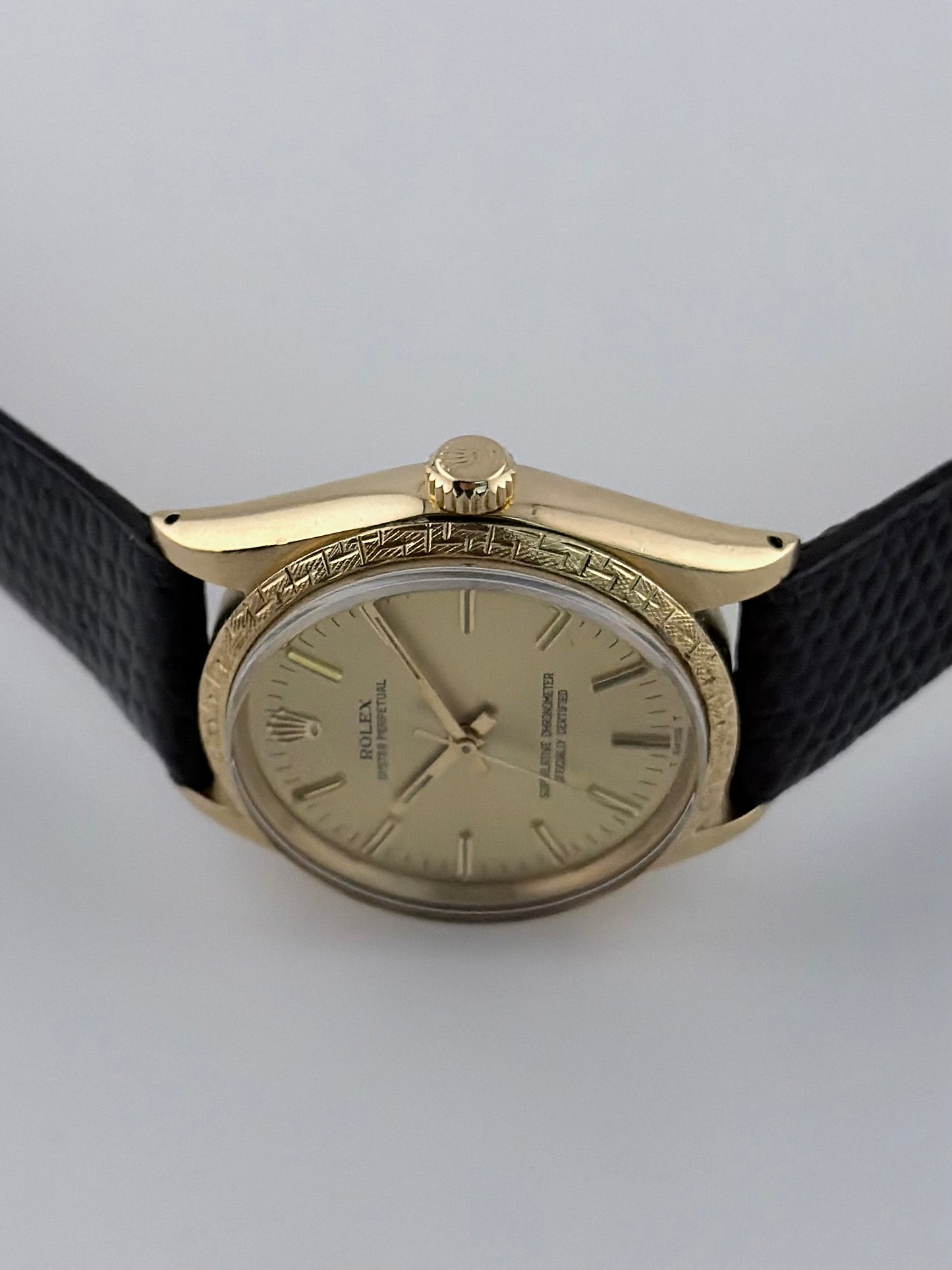 Rolex Oyster Perpetual Automatic 18kt Gold - 1030 - Rare Decorated Bezel