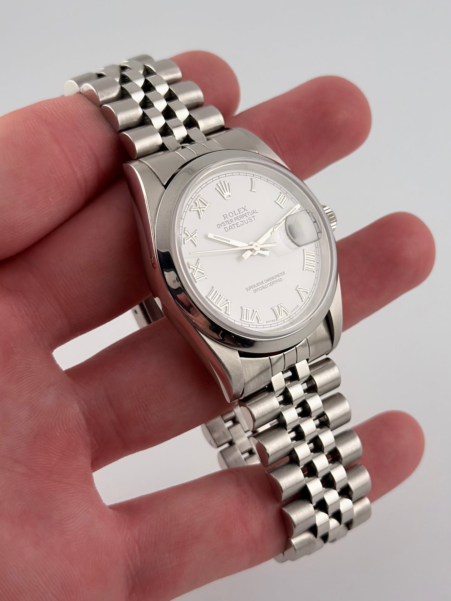 Rolex Datejust Oyster Perpetual 16200 - White Applied Roman Dial