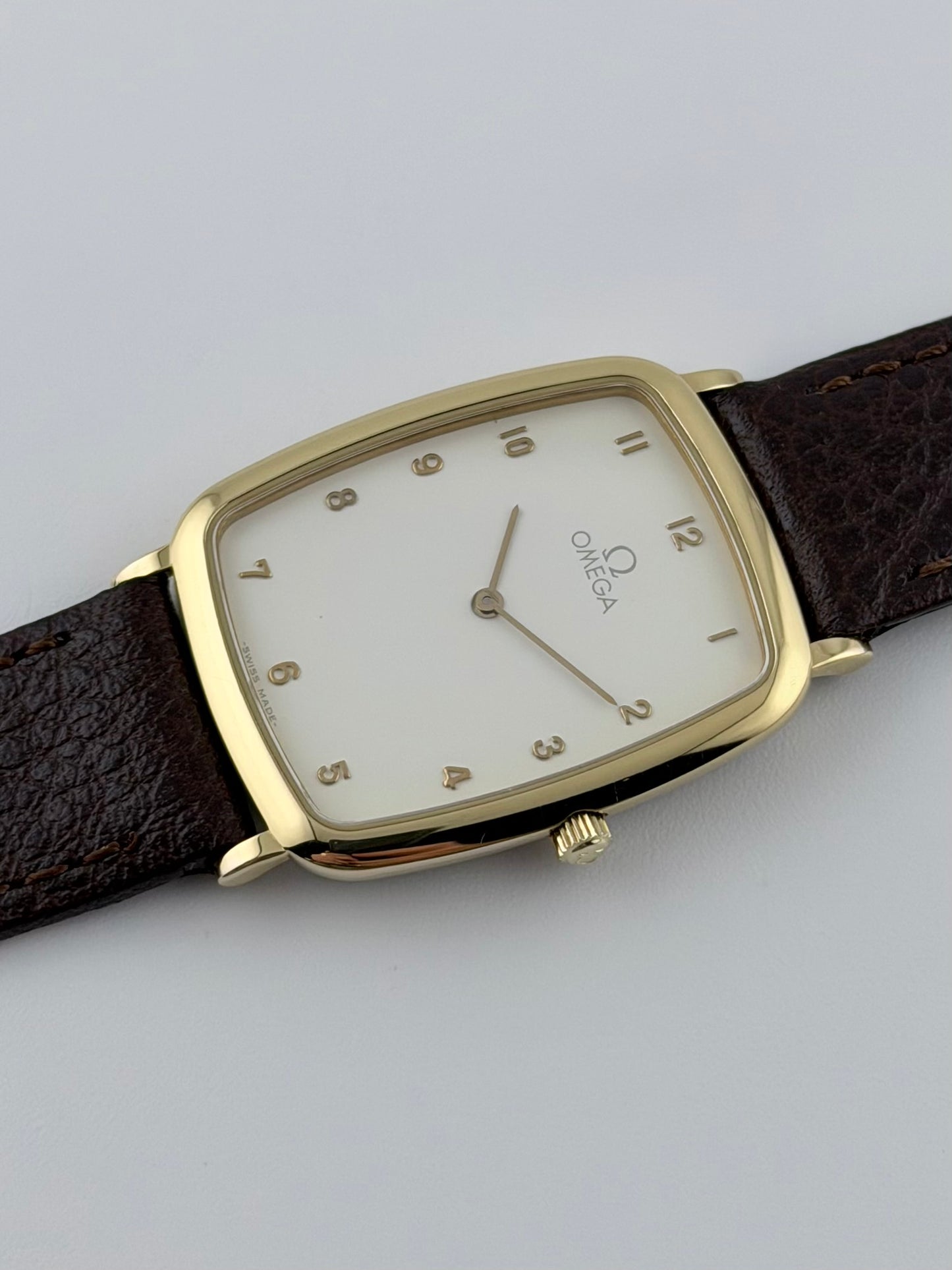 Omega De Ville Tank Quartz 195.0076.2