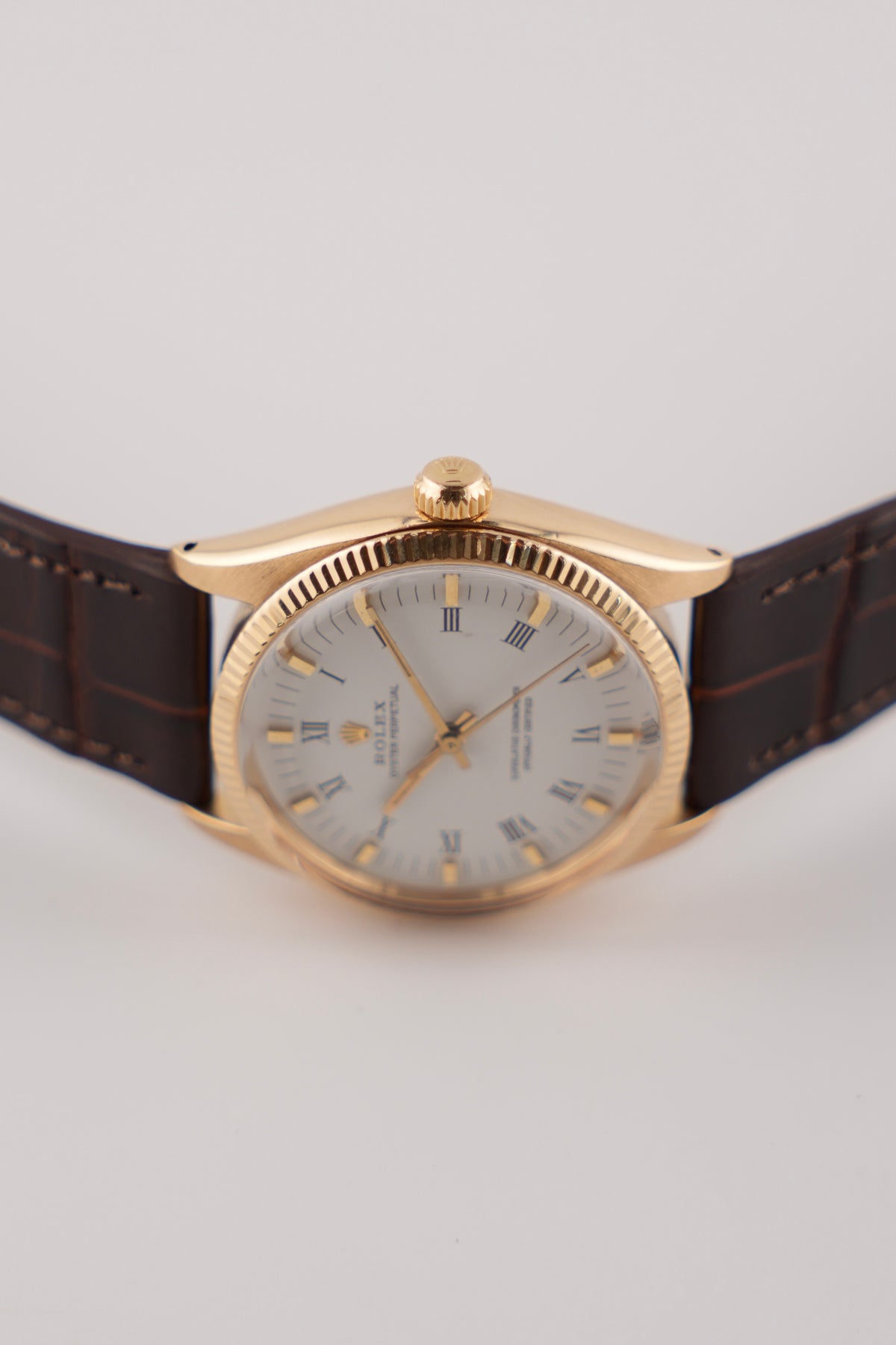 Rolex Oyster Perpetual Automatic - 1005 - 18k Gold - Box and Papers