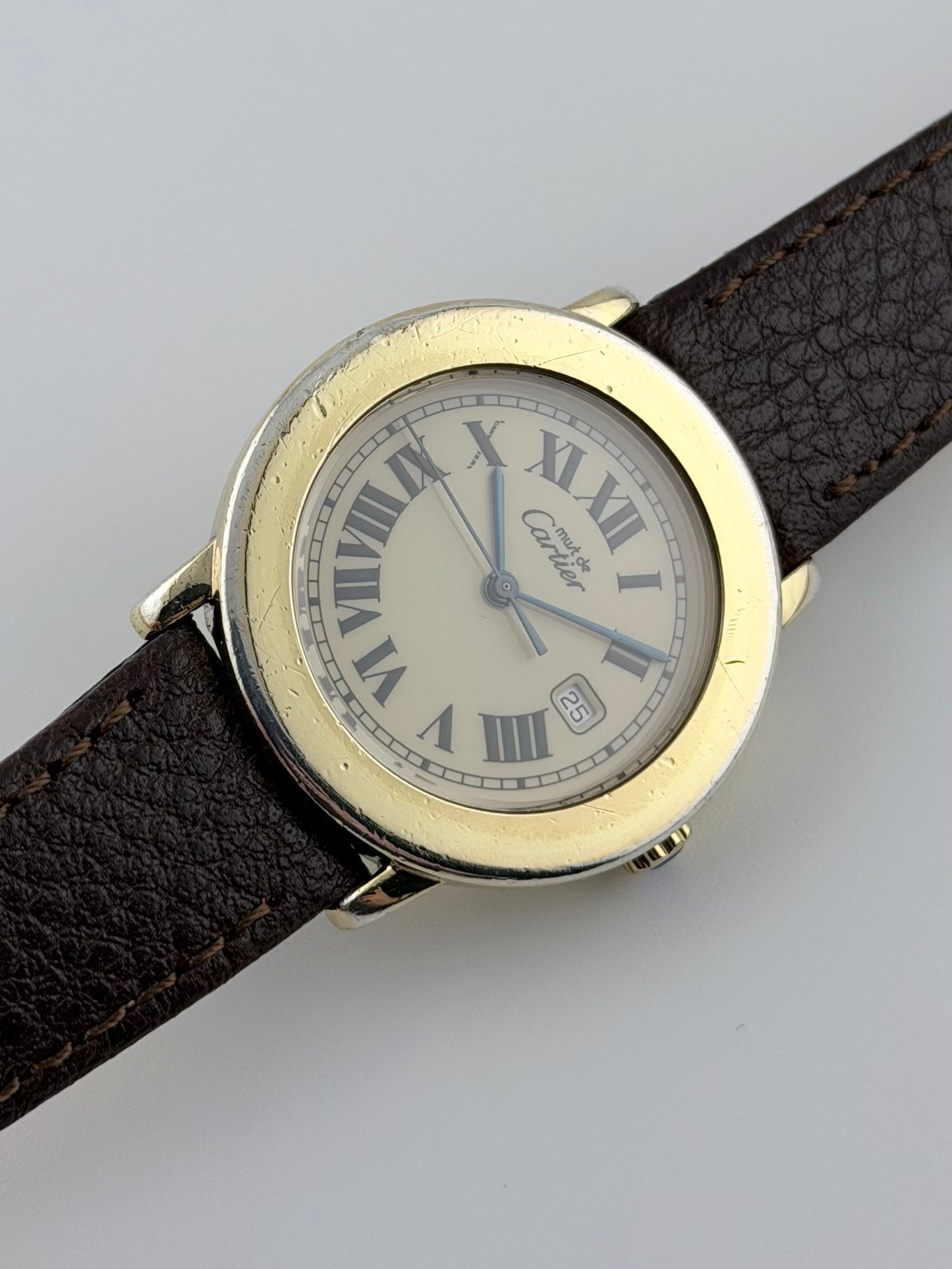 Cartier Must De Paris Ronde Quartz Date - 1800-1