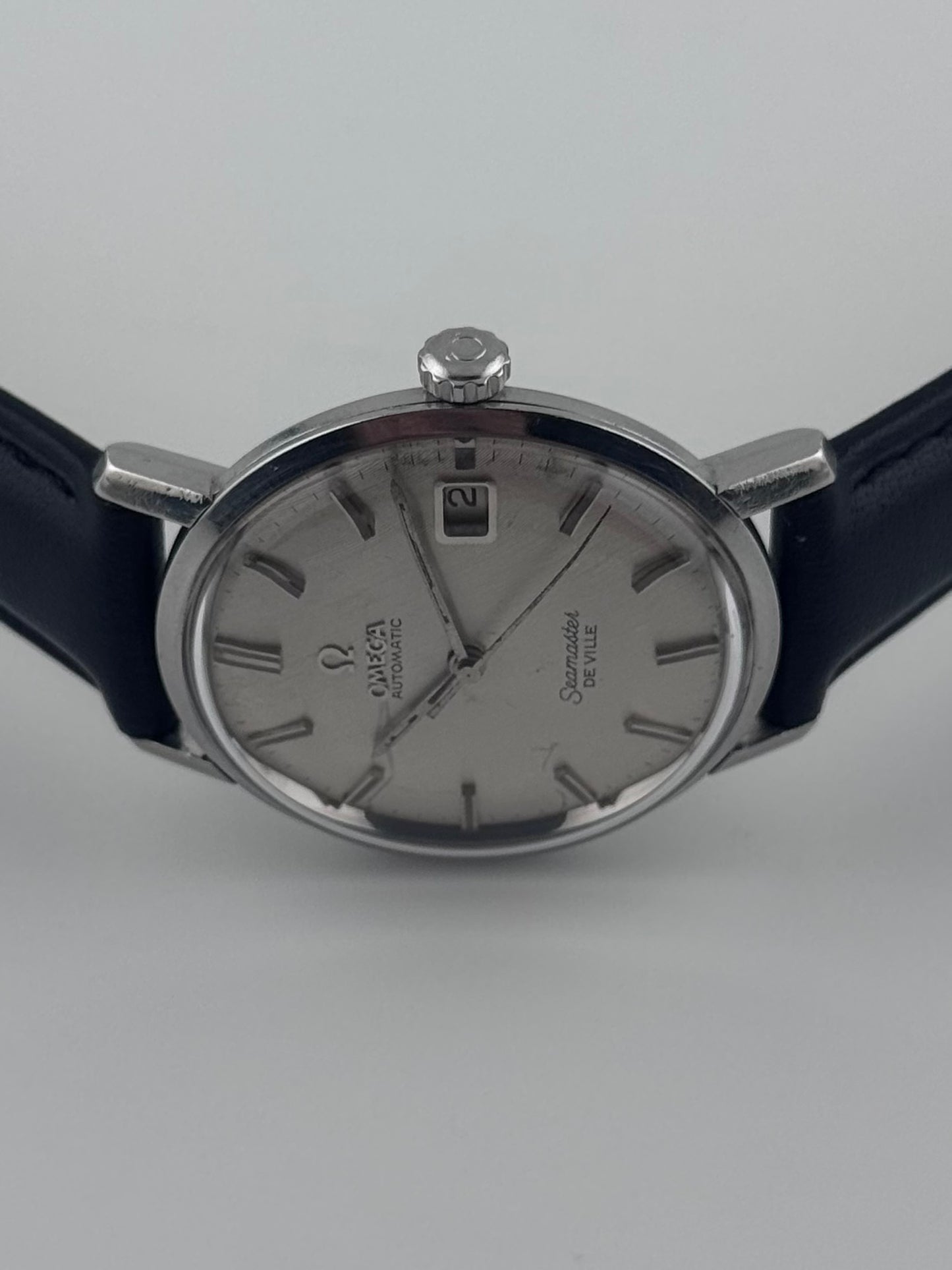Omega Seamaster De Ville Automatic 166.020 - Linen Dial