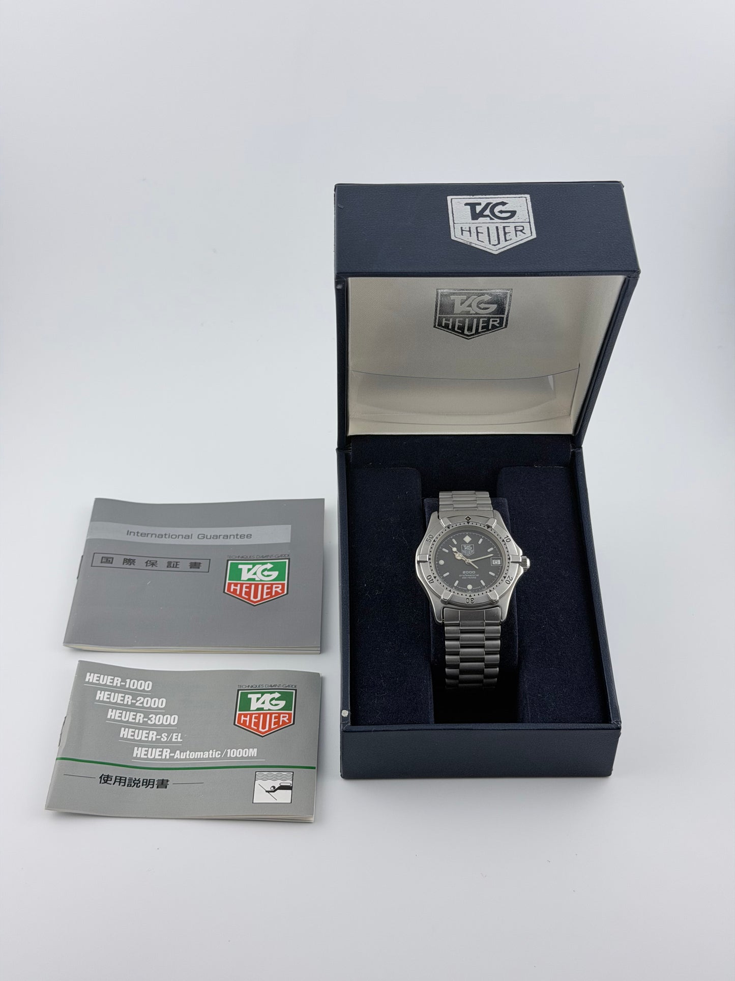 Tag Heuer Professional 2000 Quartz Date - 962.013 - NNOS - Box and Papers