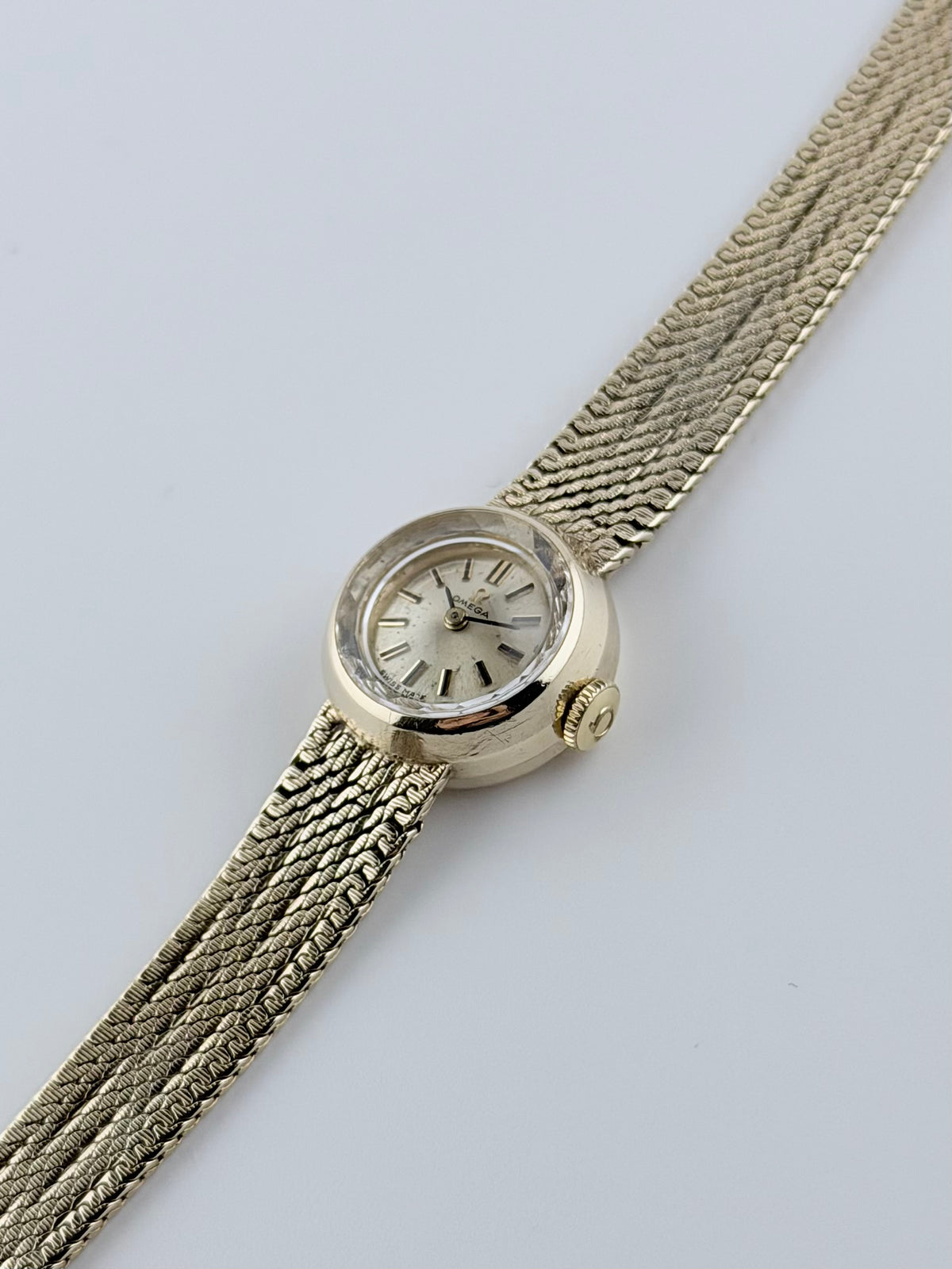 Omega 1964 Cocktail Watch 9ct Manual Wind - Ladies - with Box